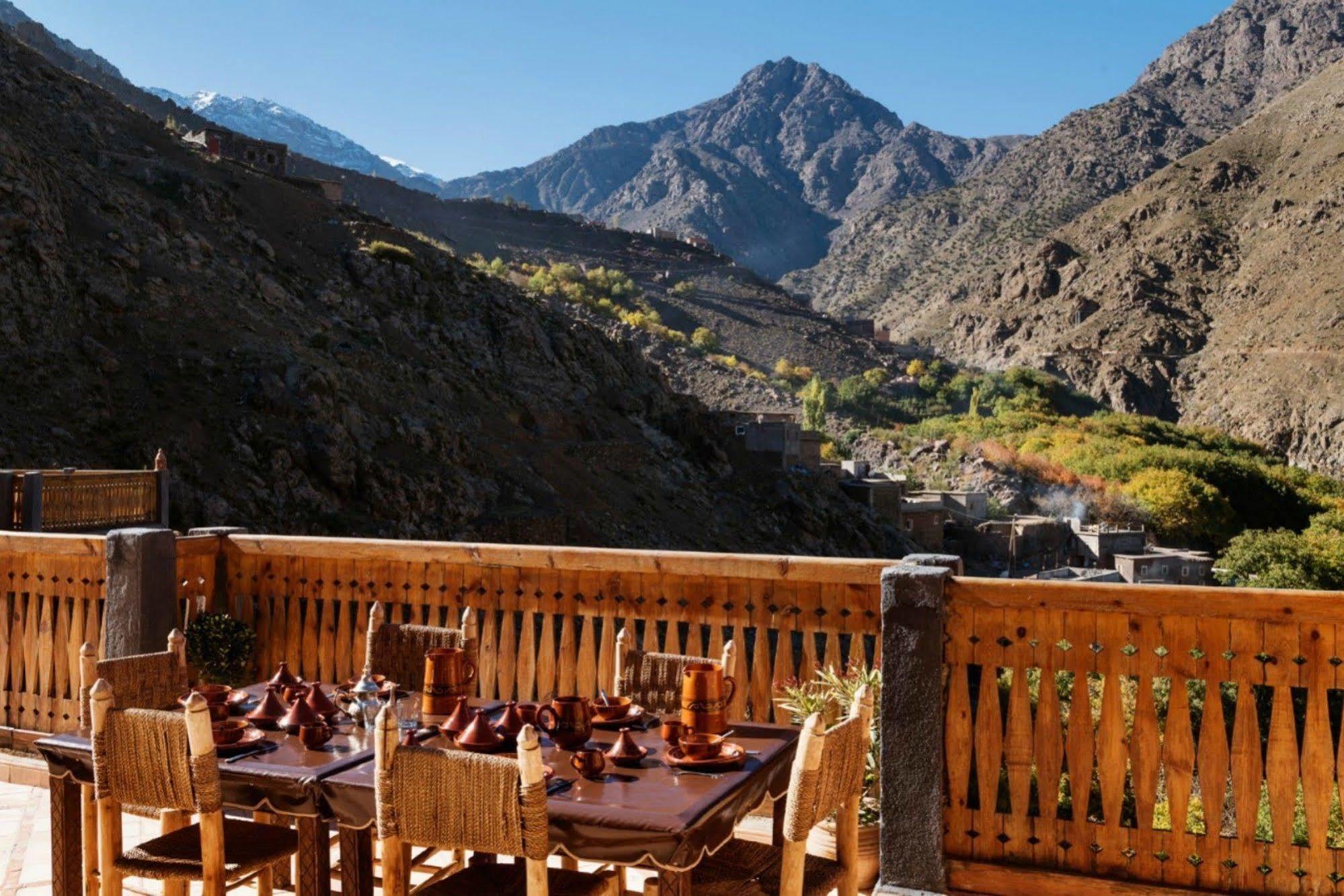 Le Village Du Toubkal Имлил Екстериор снимка